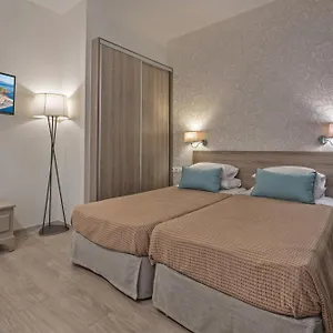 3* Szálloda Lefkoniko & Icarus Apts